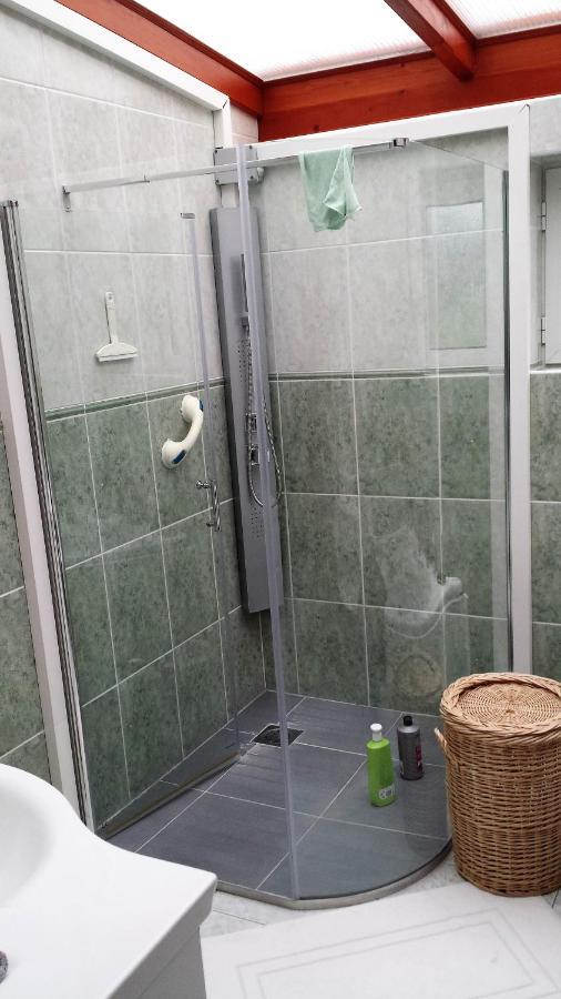 3 Chambres Privees Dans Un Jardin D'Hiver, Garage Voiture, Velos, Motos Tourville-sur-Arques Екстериор снимка